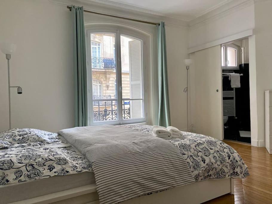 Ferienwohnung Haussmannien, Pres Arc Triomphe Paris Exterior foto